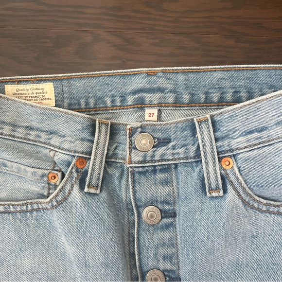 Levis Ribcage Skirt (brand new) - size 27 - Picture 8 of 10